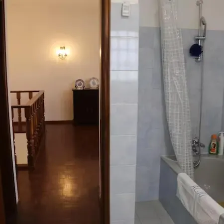 Vivenda Alju Casa de Férias Ourém