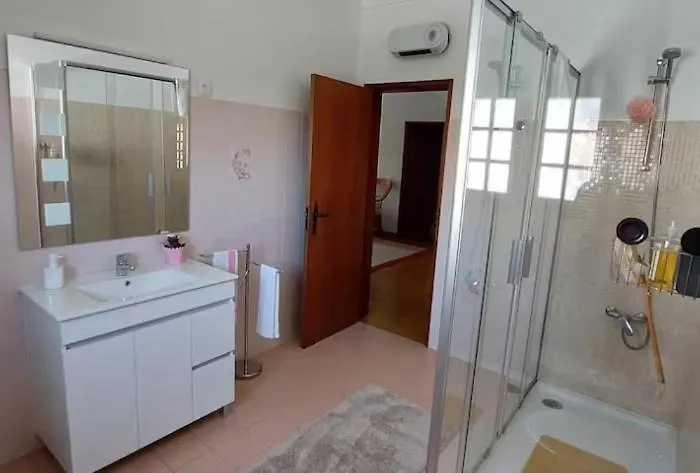 Vivenda Alju 度假居 *